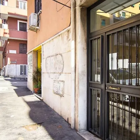 Rosa's Terrace Panoramic Penthouse Appartement Rome