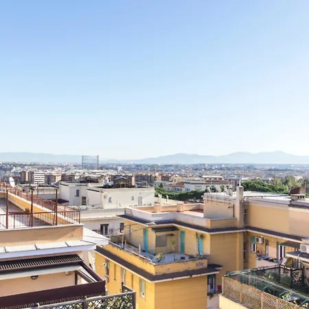 Rosa's Terrace Panoramic Penthouse Appartamento *